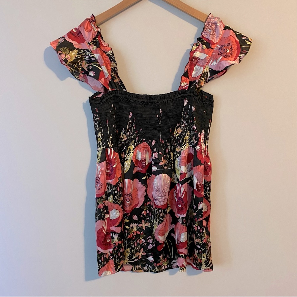 Guess womens stretch shirred smocked stretch  silky blouse - large